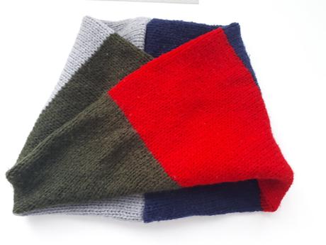 Nákrčník tunel cca 3-15 rokov,