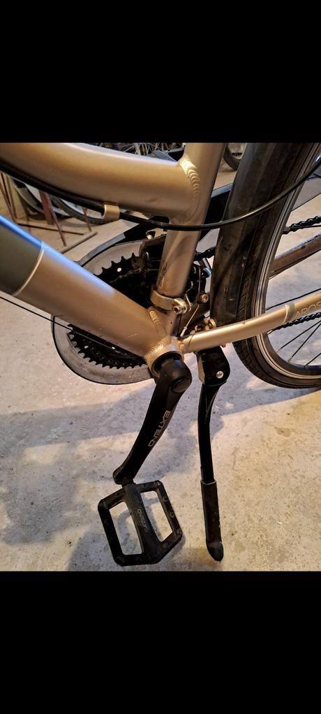 Dámsky bicykel, dema,18