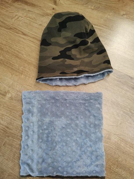 Set čiapky a nákrčníka, 