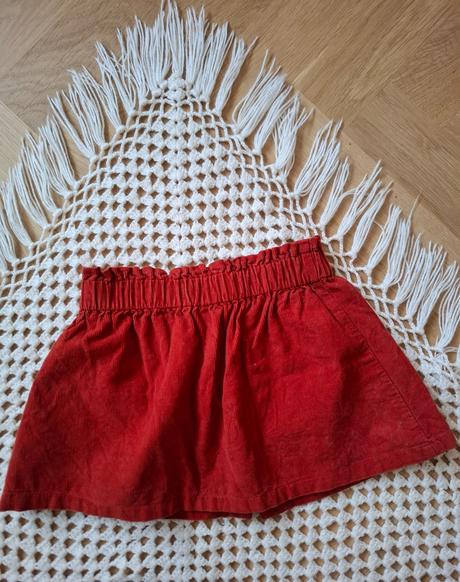 Menčestrová mini sukňa, 98