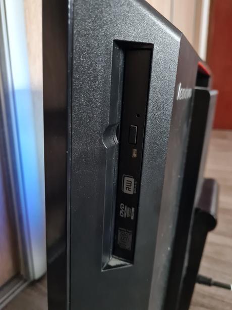 Pocitac lenovo thinkcentre edge 72z, lenovo