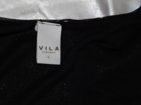 Velmi pekne flitrovane saty, 40