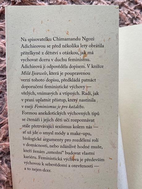 Milá ijeawele aneb feministický manifest v patnáct,