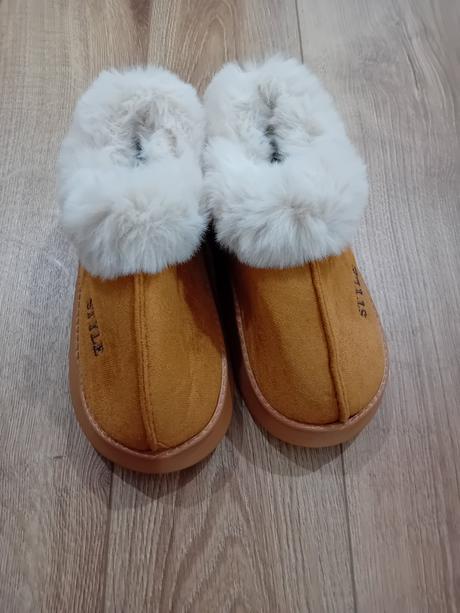 Dámske členkové čižmy, 36