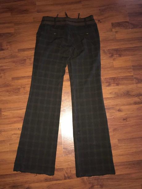 2 dámske elegantné nohavice, 34