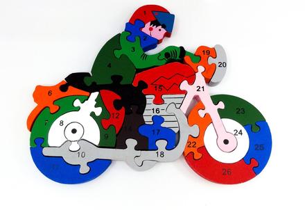 Drevené puzzle motorka, 