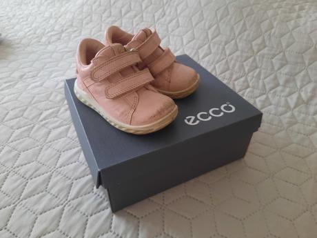 Dievčenské kožené tenisky, ecco,21