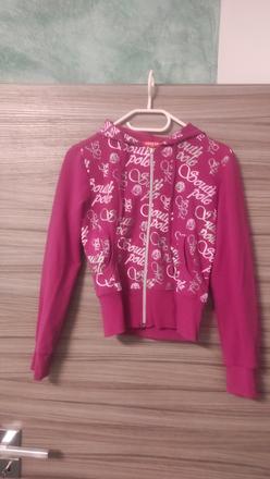 Ružová mikina, 146