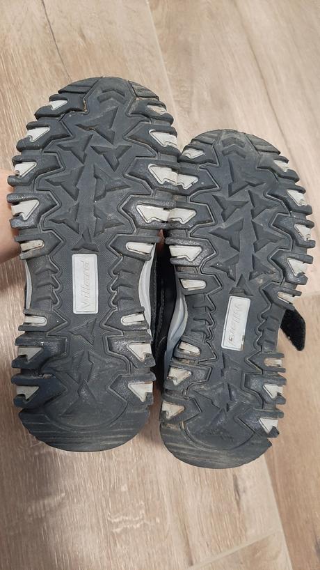 Vodeodolne cizmy vysoke cierne s modrymi detailami, 29