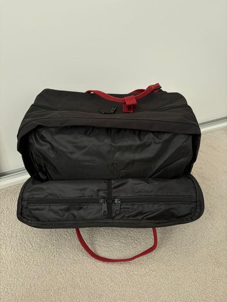 Batoh fjällräven kanken weekender čierno-vínový, fjällräven