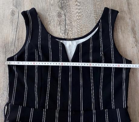 Elegantný pásikavý overal, m