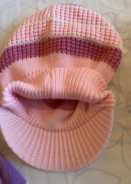 Teplá mäkká čiapka so šiltom - uni veľkosť,