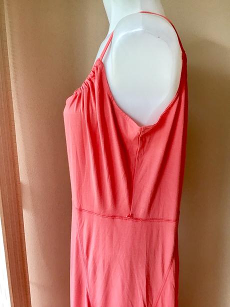 Pruzne saty, esmara,46