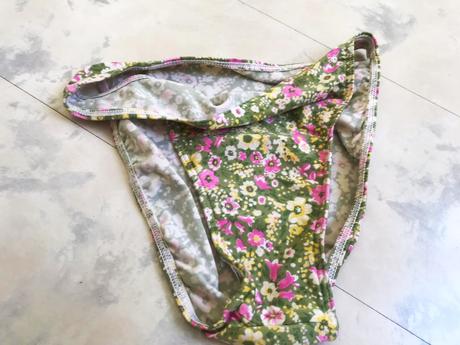 Kvietkované plavky, 164