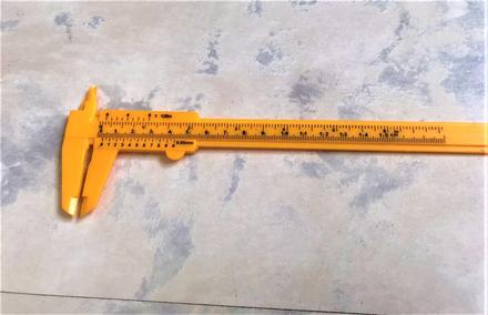 Posuvné meradlo / šublera, 