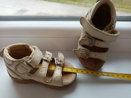Sandalky vnútorná dĺžka cca 12,5, baby,20