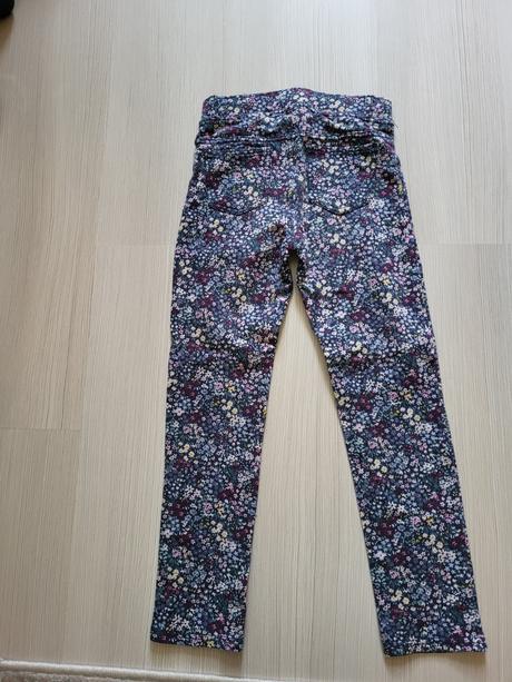 Džegínsy, h&m,128