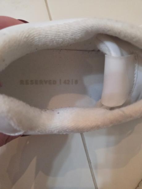 Tenisky, reserved,42