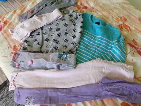 Baliček oblečenia, 122–134