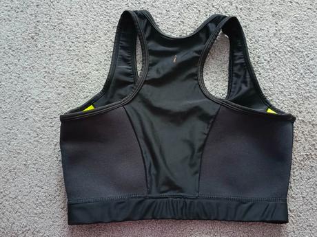 Dámska športová podprsenka veľ., s
