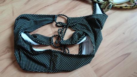 Žlto-čierne plavky s motýľmi - l/xl, l