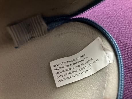 Detske puzdro na okuliare vogue, vogue