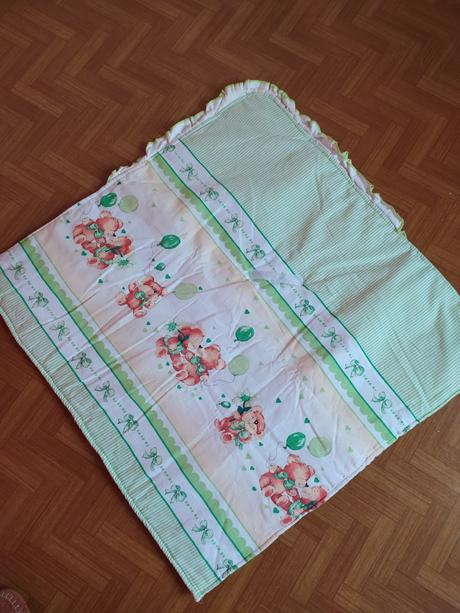 Baldachýn nad postieľku, 