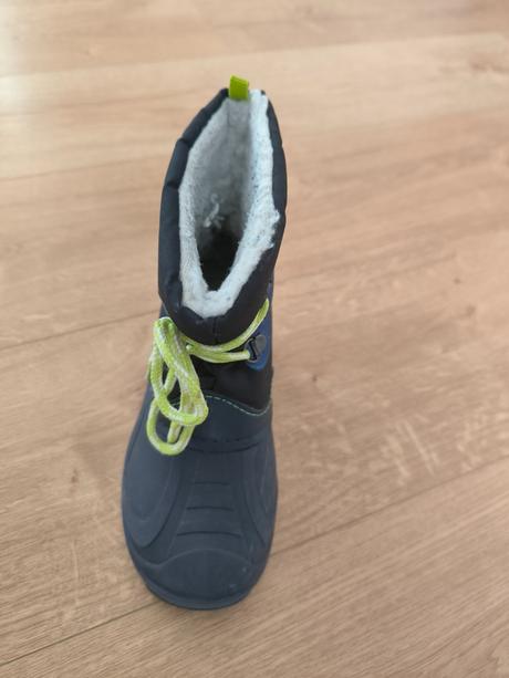 Snehulo-gumáky, lupilu,30