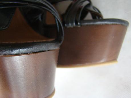 Nenosene les petit bombes  klinové sandále, 39