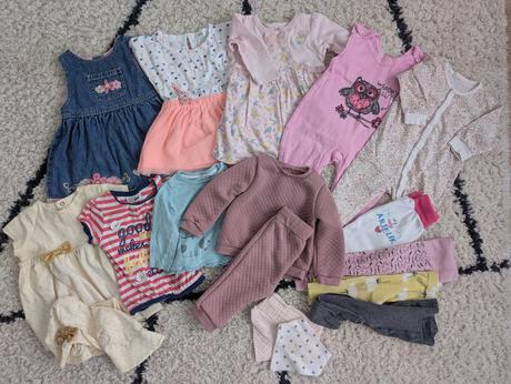 Balík dievčenského oblečenia, 68–80