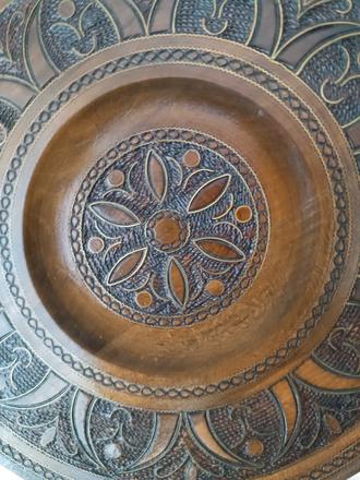 Dekoračný drevený tanier, 