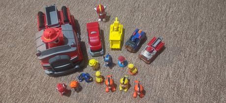 Hračky labkova patrola,