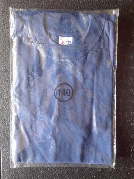 Jednofarebné tričká, 152