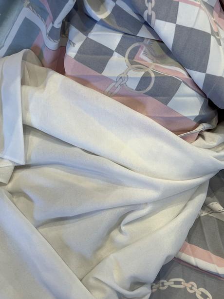Dámske plisované šaty vzorované (36), s