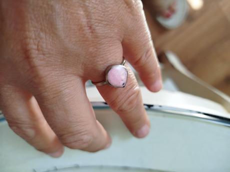 Prsteň s rodonitom,