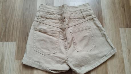 Béžové šortky, amisu,34