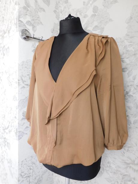 Pekna trendy bluzka, zara,42