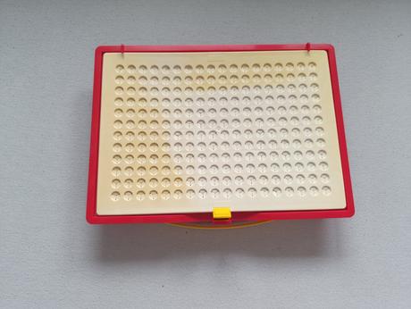 Quecetti ,, vyšívanie ", 