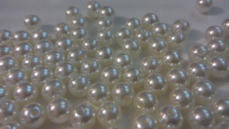 Perličky krémové 8 mm,