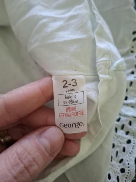 Šaty madeira, george,92