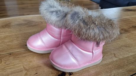 Snehule vodeodolné, 23