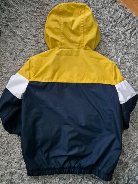 Chlapčenská prechodná bunda c&a veľ. 122, c&a,122