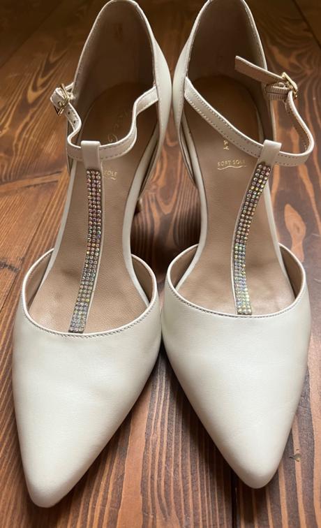 Svadobné sandálky v. 38,5, 38
