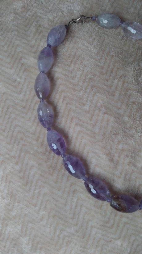 Náhrdelník z ametystu,
