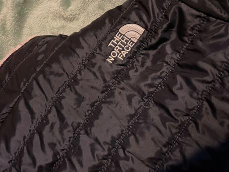 The north face  bunda obojstranná, 152
