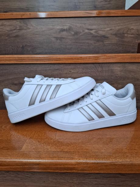 Adidas tenisky, adidas,40