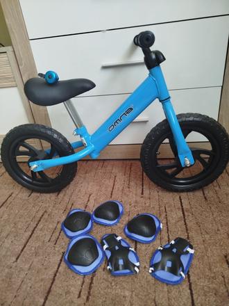 Odrážadlo s chráničmi+ grátis prilba, 