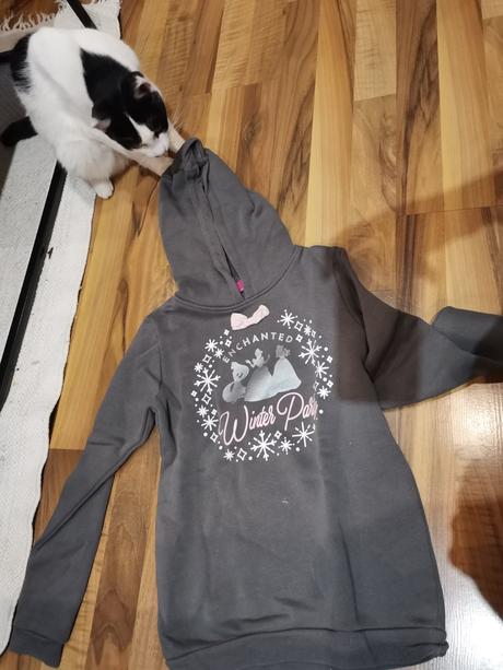 Balíček vecí pre dievčatko veľkosti 134-140, 134