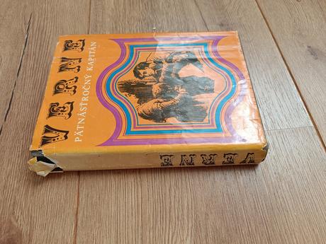 Patnastrocny kapitan,