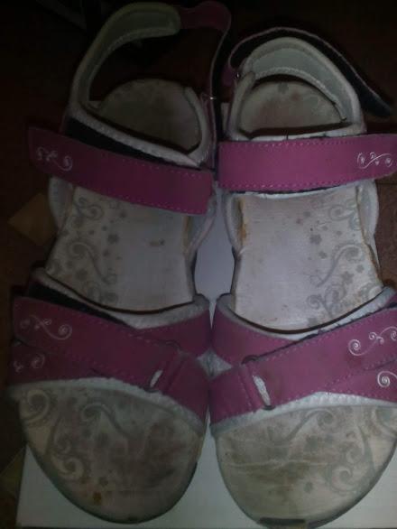 Sandálky č. 37, loap,37